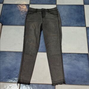 1822 Denim Women's Skinny Jeans in Gray